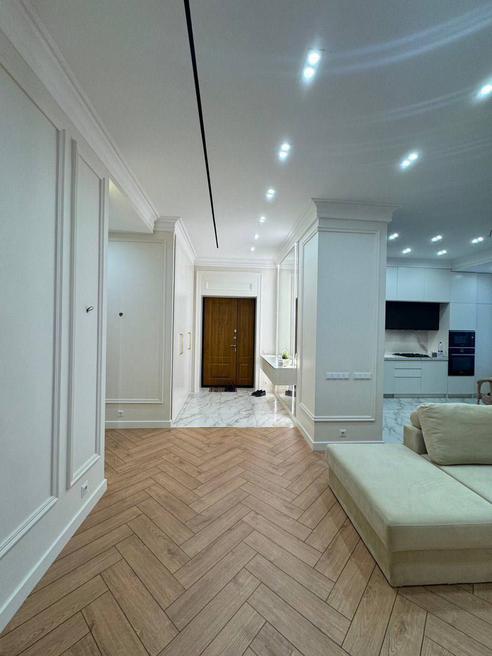 Продажа новостройки 3/5/8 ЖК PARISIEN  Пл.-96м2