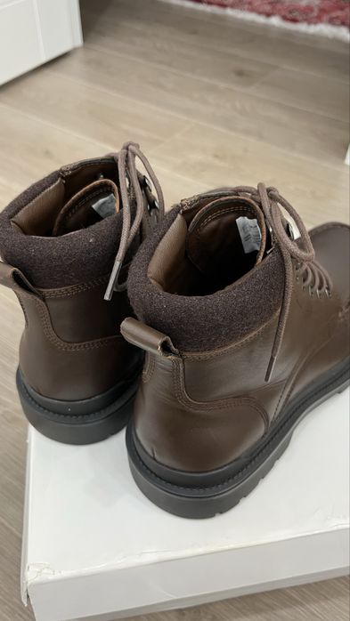 Ботинки от Calvin Klein size-42, 43