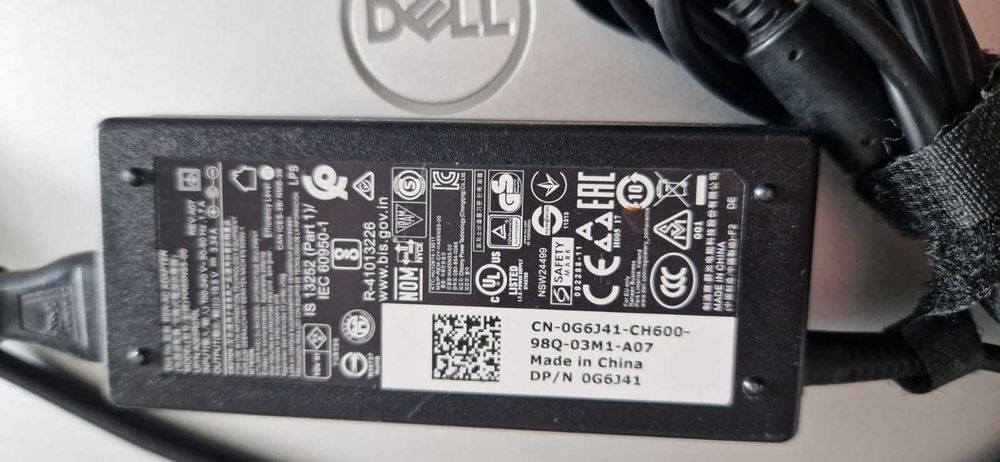 Laptop DELL Inspiron 15 3000