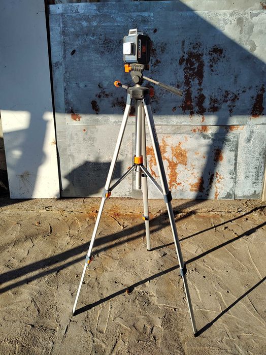 Nivela laser Dexter, autonivelare, trepied, raza de actiune 20 m