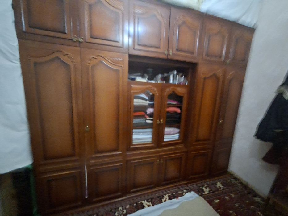 Стенка гостиная хорошими состояние