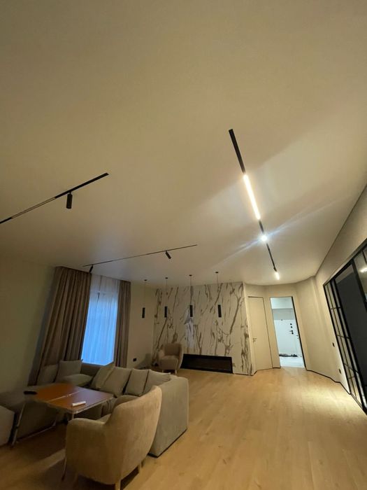 Натяжные потолки,ремонт установка кондиционеров