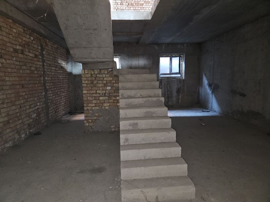 Продаётся квартира дуплекс