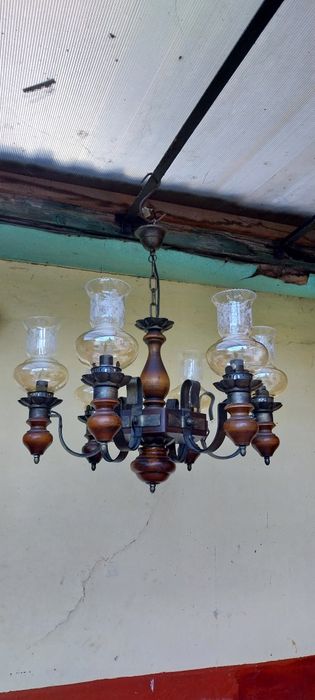Candelabru, lustra de tavan, vechi