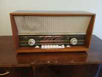 Radio cu lămpi Radione Jupiter S,an 1963.