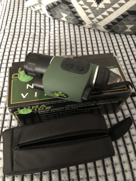 Monoclu Night Vision German Firma Luna nou Bate 400m