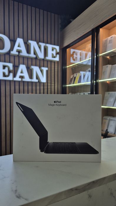 iPad Magic Keyboard Black