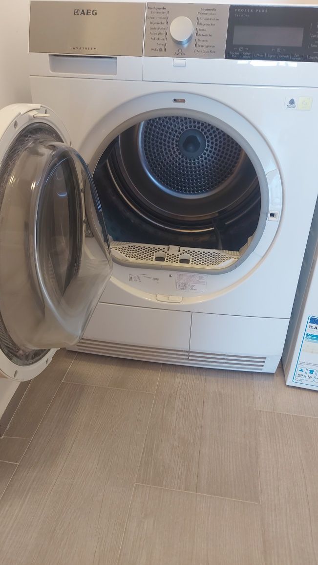 Сушилня AEG 8 кг