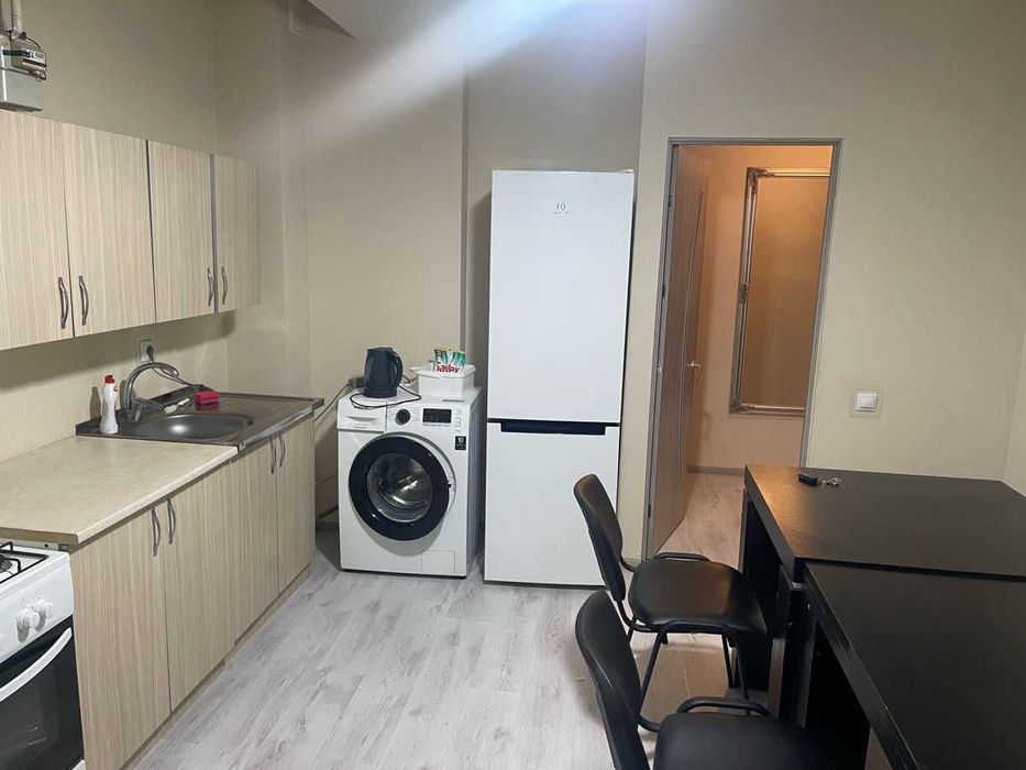 Дава се под наем Едностаен апартамент в София, Света Троица - 42 кв.м за 323.85 € - Снимка #1