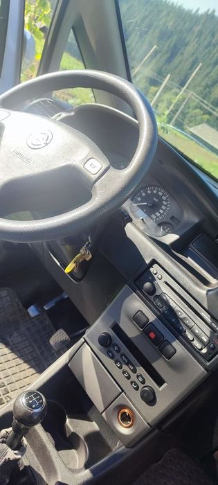 Opel zamfira 7 locuri