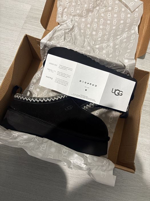 Ugg Tazz negii marimea 39