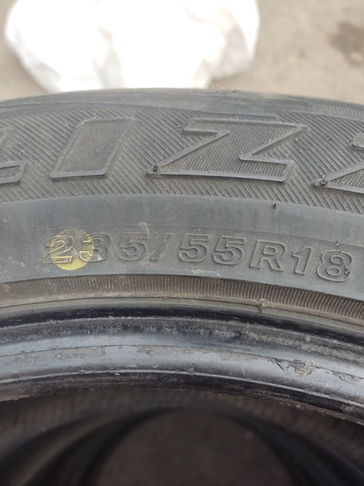 Продам баллоны 2 комплекта зима лето