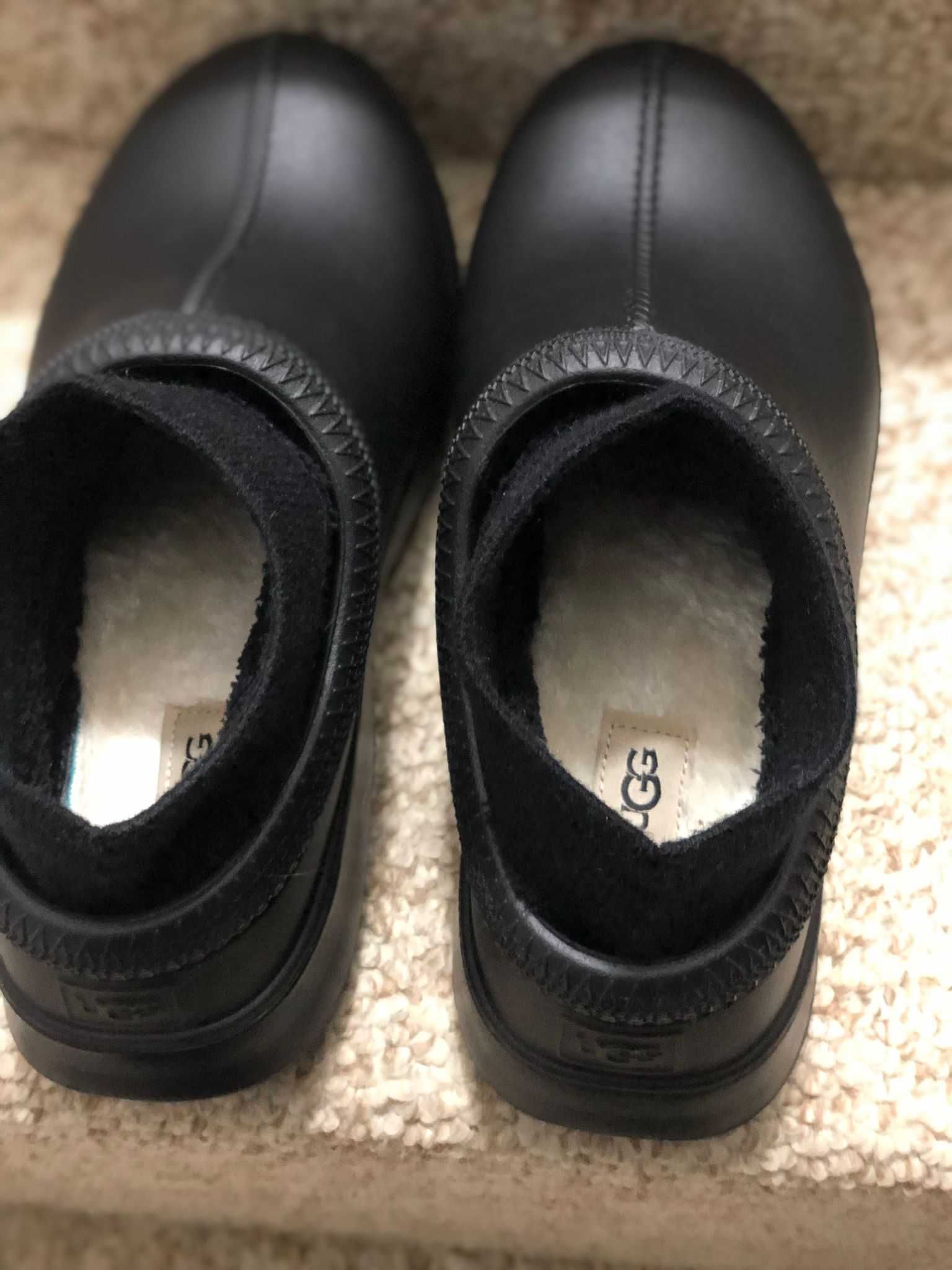 ugg  transport inclus