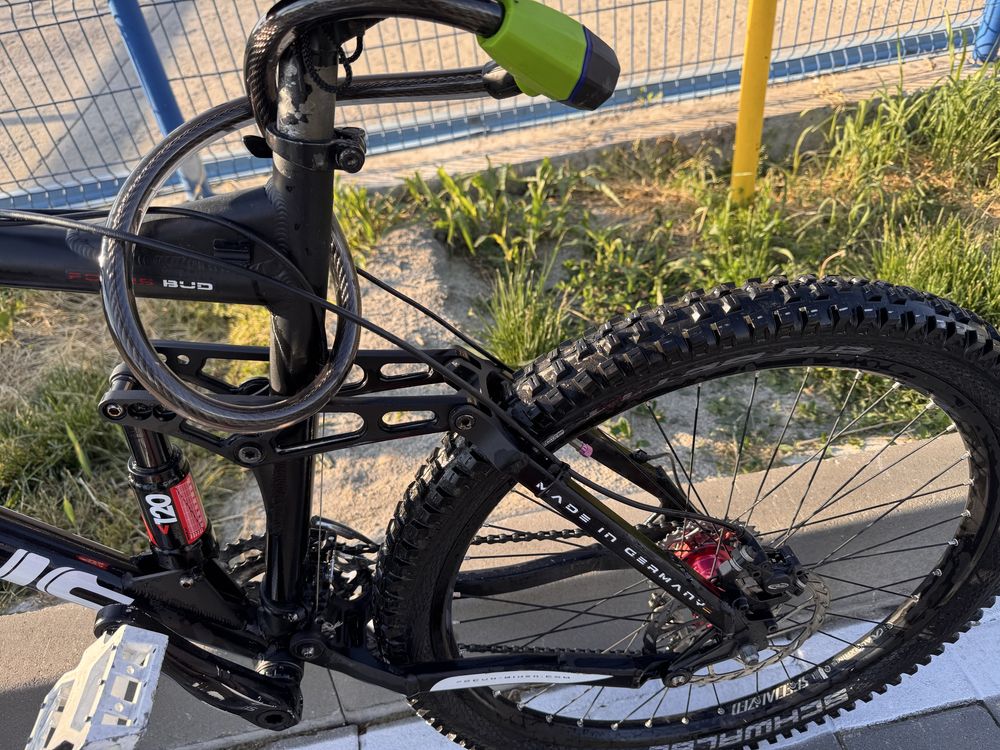Bicicleta FOCUS Bud extreme full suspension