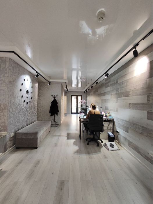 Продается нежилое  Катартал салон красоты