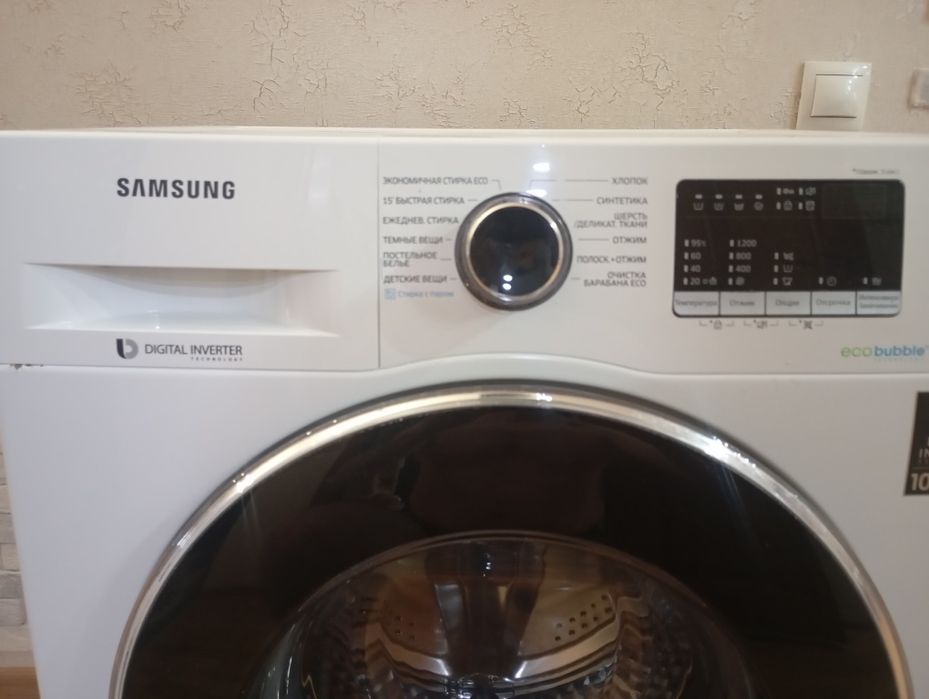 Продам стиральную машину Samsung