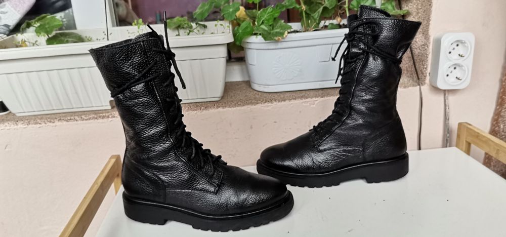 Дамски ботуши от естествена кожа 39 н.