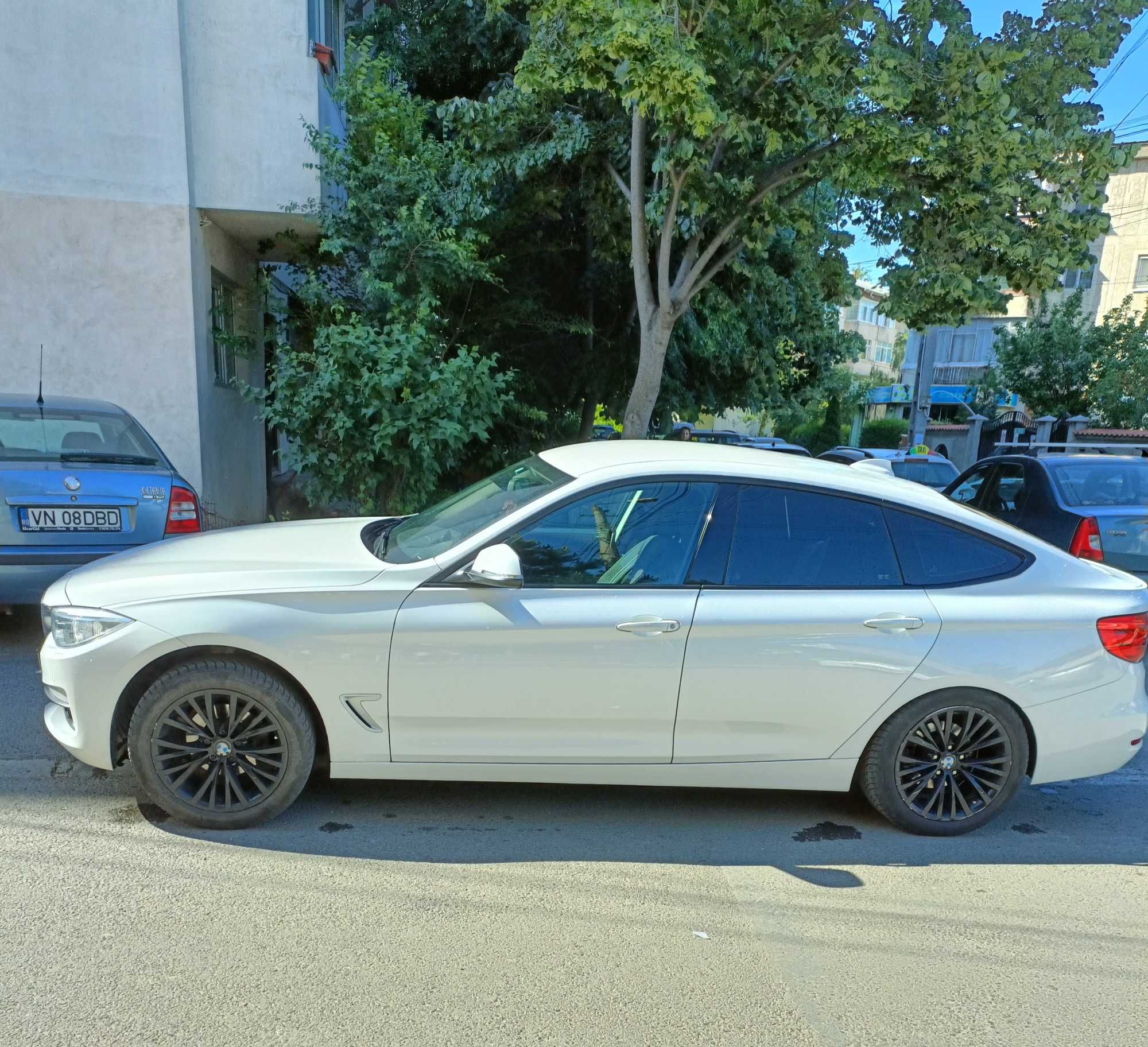 Vând BMW seria 3 GT