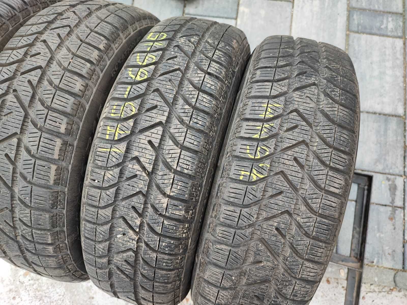 Set anvelope iarna 175/65/15,175 65 R15 15 Pirelli cu montaj