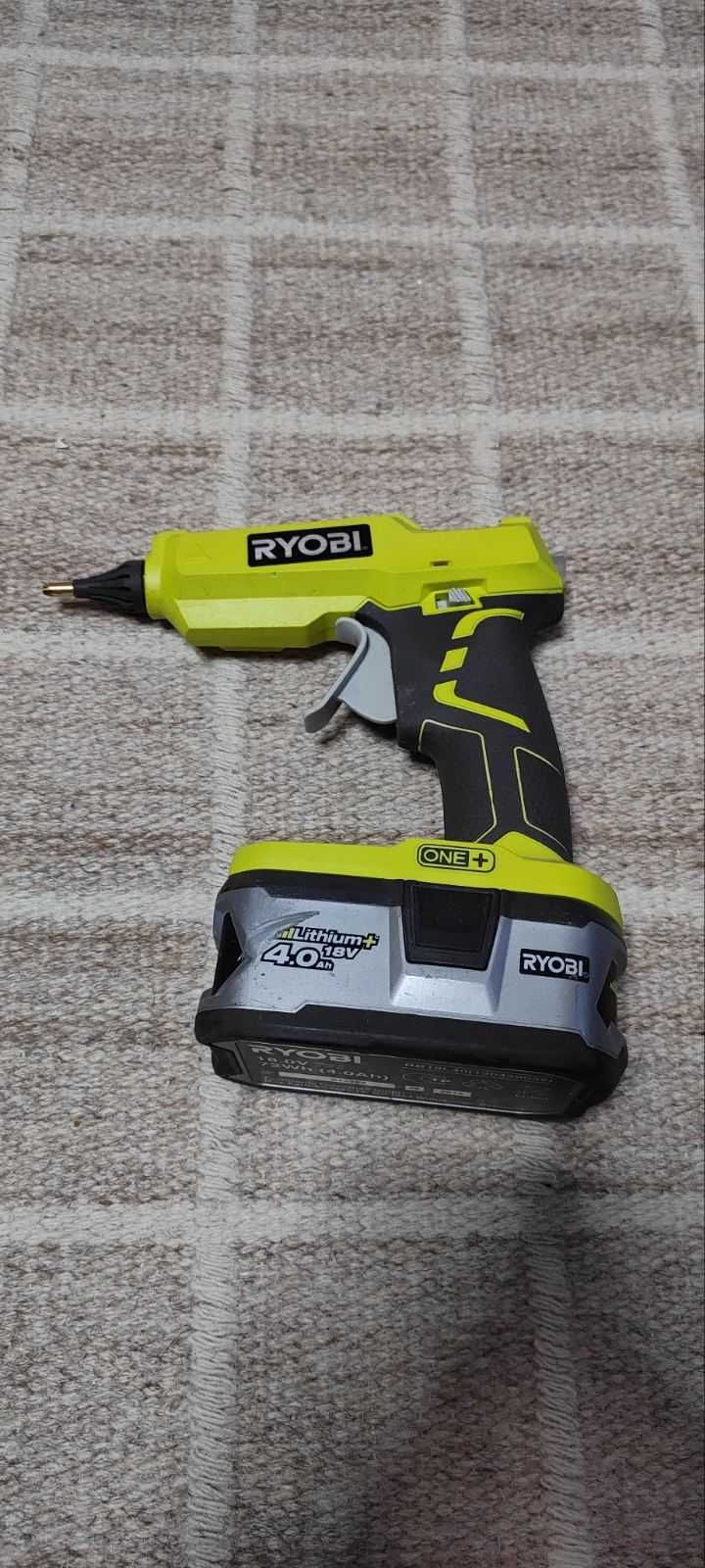 Винтоверт Ryobi +