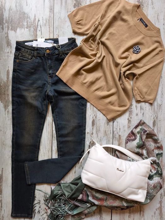 Нова блузка в цвят камел, л размер