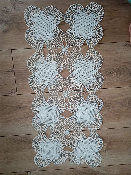 Ръчно плетени покривки на една кука