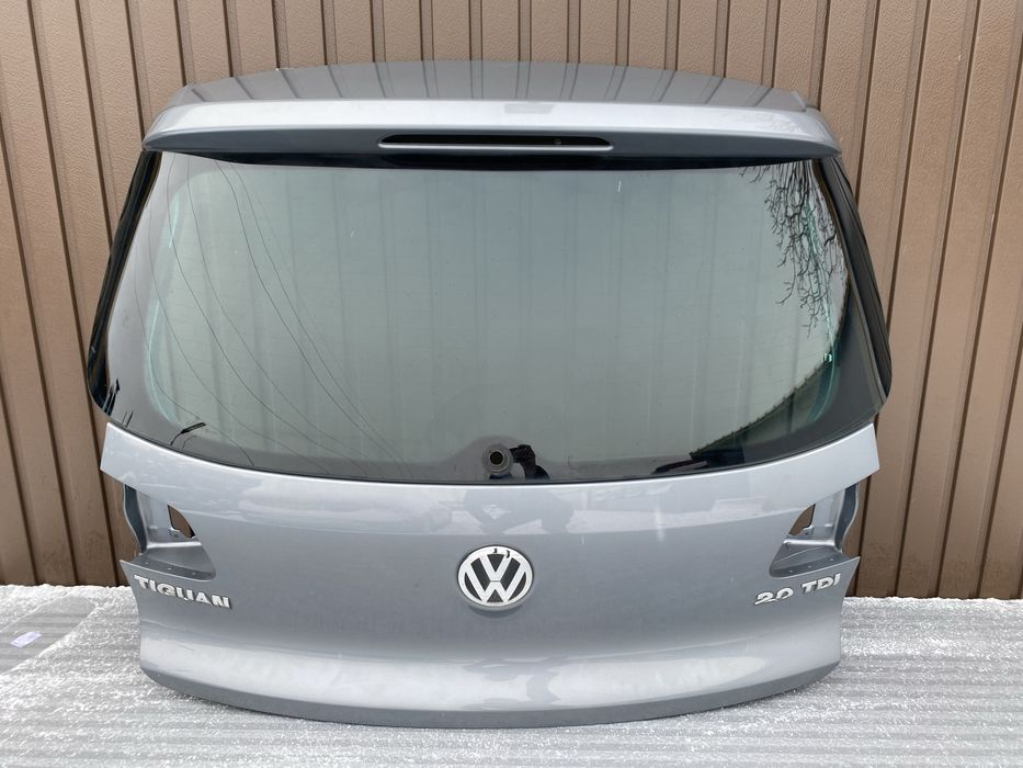 Haion vw Tiguan 5N cod de culoare LR7N   2008-2012