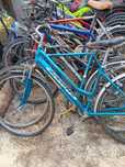 Vând 8 biciclete la anro 100 lei bucata