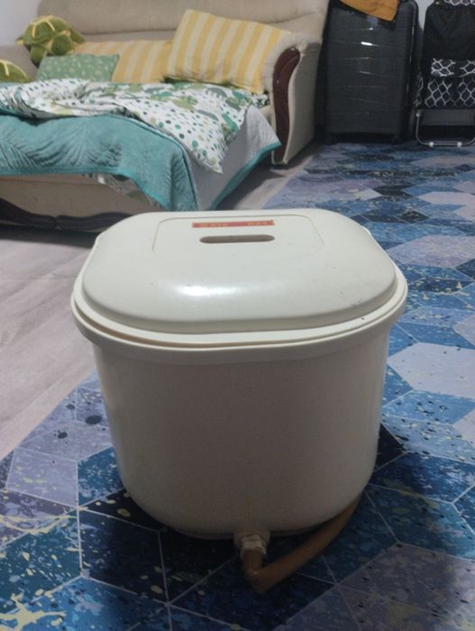 Продам стиральную машинку малютка