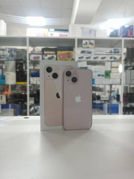 Apple iPhone 13 Mini, 128gb, 84%.