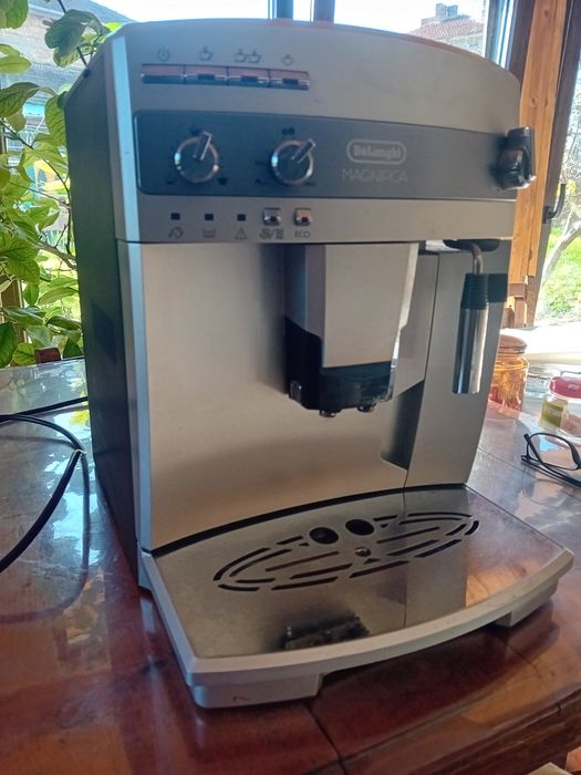 Кафеавтомат Делонги