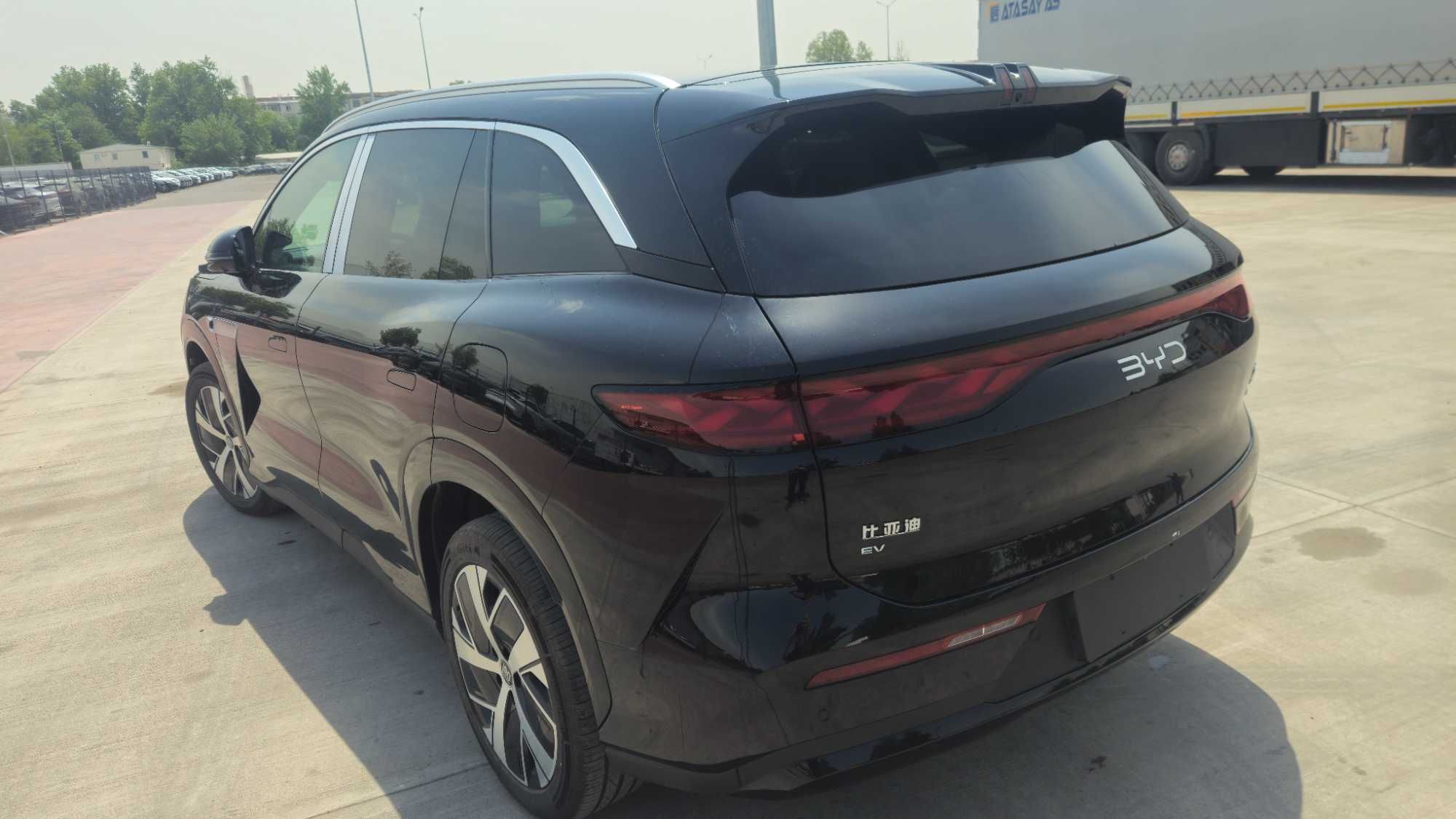 BYD TANG L, 2025