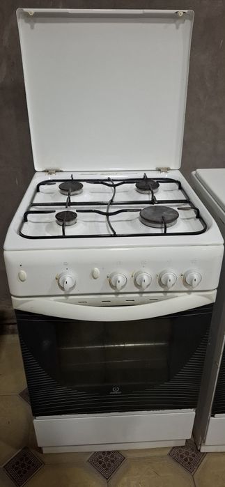 INDESIT gaz plita
