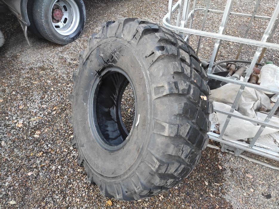 800/16 900/16 1000/16  1100/16 remorca