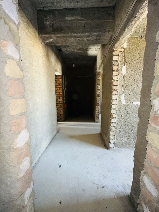 Срочно и дешево! Продается коробка квартира в Сатеппо