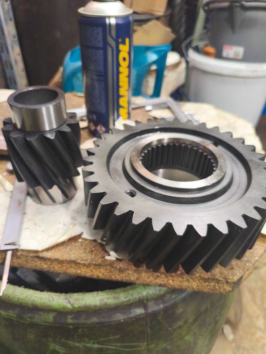 set pinioane Deutz Fahr Dx110 , Dx120, Deutz Dx145 , Dx 160