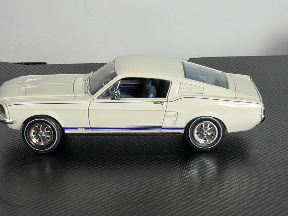 Macheta Auto 1/18 ERTL Ford Mustang GT 1967 American Muscle