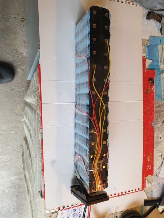 baterii 36V pentru trotinete electrice cu diferite capacitati si forme
