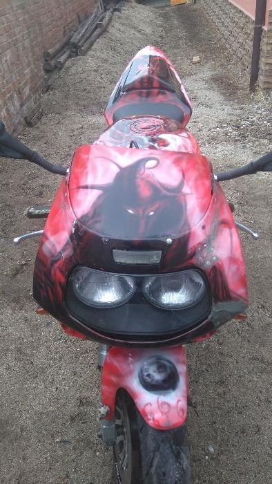 Пистов мотор - Сузуки GSXR-750