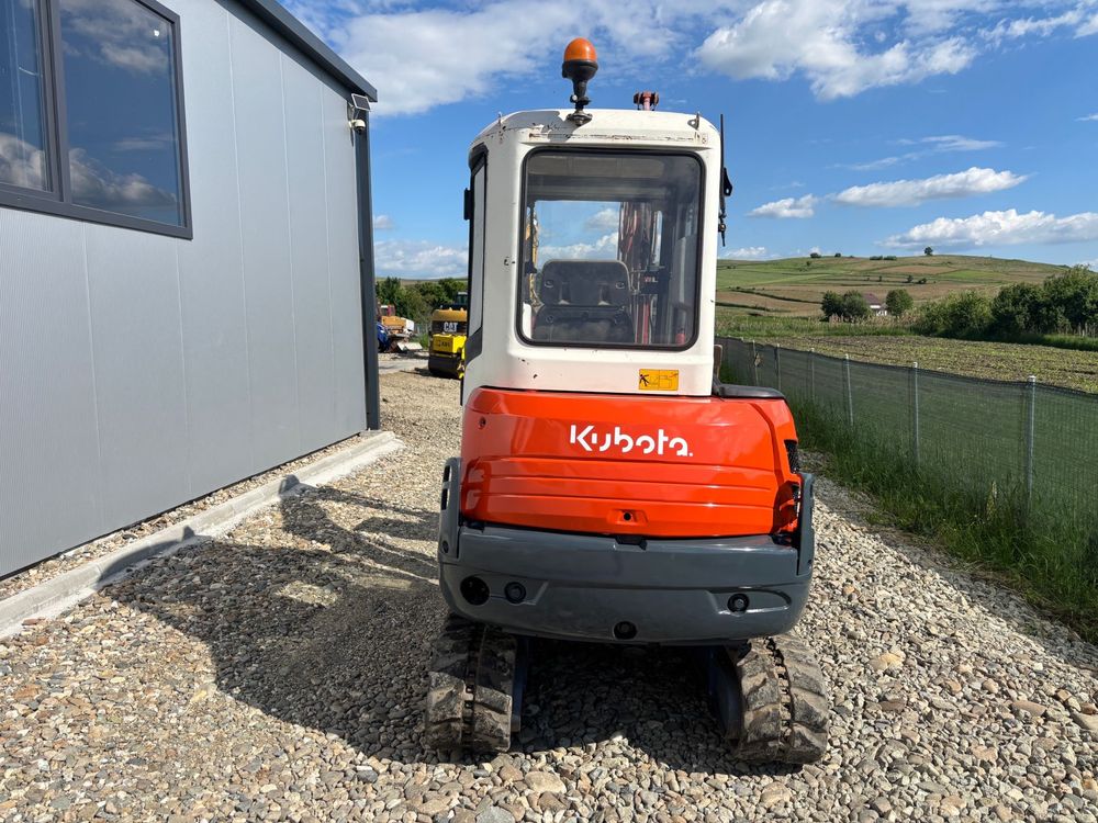 Miniexcavator / Excavator kubota KX61-3 / 2.7 Tone