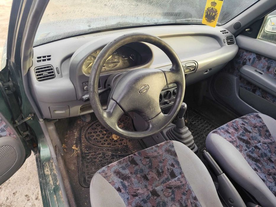 Nissan Micra 1.0 - 54к.с - 1997г. на части