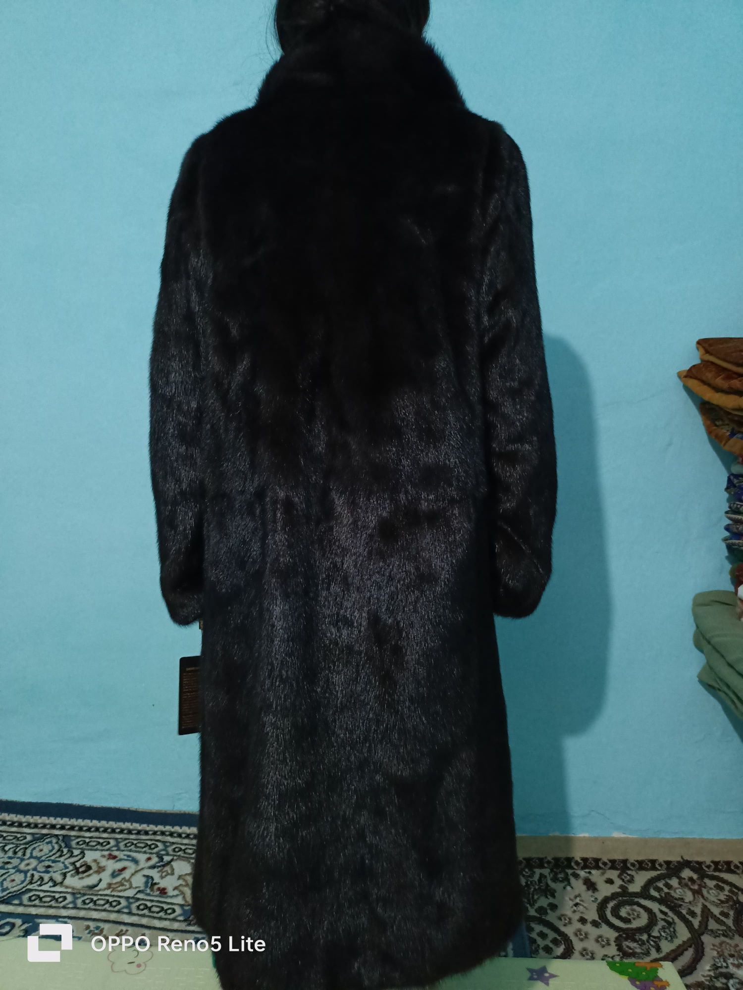 Продам натуральную норковую шубу.