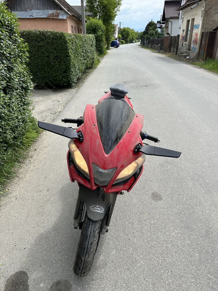 Aprilia RS4 125 (nu: yamaha, ktm, honda, kawasaki)