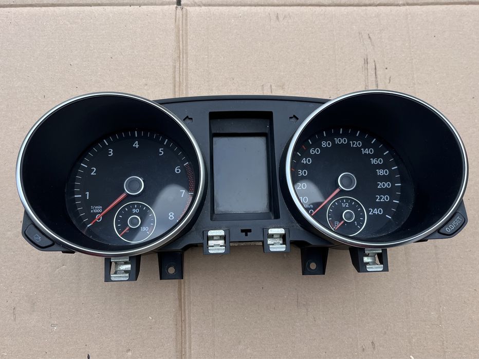 Ceasuri bord VW Golf VI 6 tsi / benzina