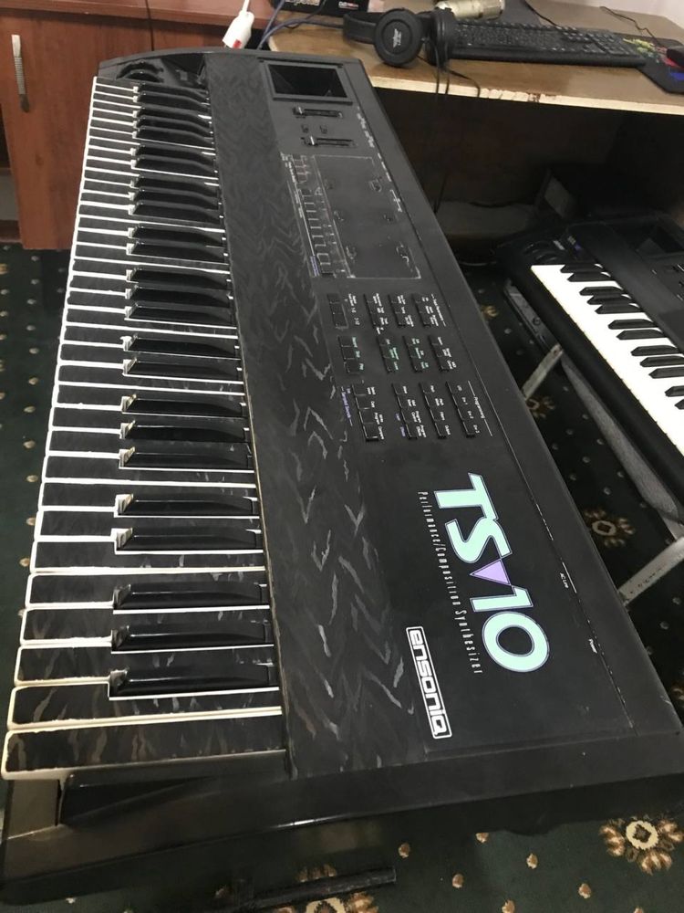 Pianino ensonik sotiladi