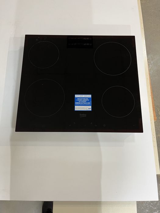 Чисто нов комплект: Съдомиална Beko, Котлони Beko