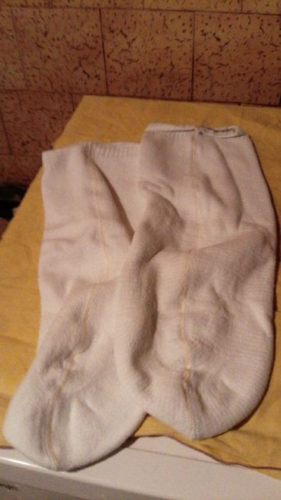 Продавам бастун, нови бедрени протезни чорапи - 3 копринени и памучни