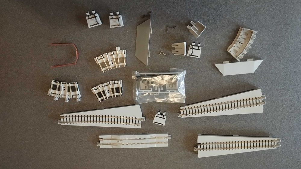 Електрически грамофон Kato И пълен комплект Unitrack N gauge