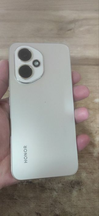 Honor 400 yengide telefon