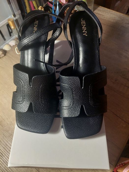 Sandale negre,Jenny Fairy-noi ,nepurtate